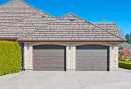 USA Garage Doors  Mineola, NY 516-394-9790 - about-us-side